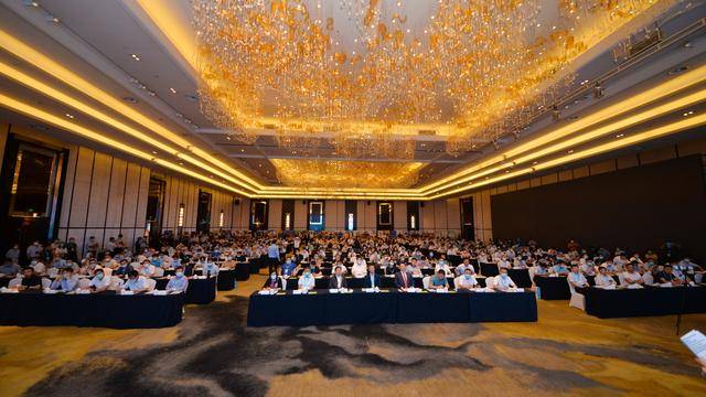 矩陣軟件參加2020中國水泥產(chǎn)業(yè)峰會(huì)-濟(jì)南網(wǎng)站制作